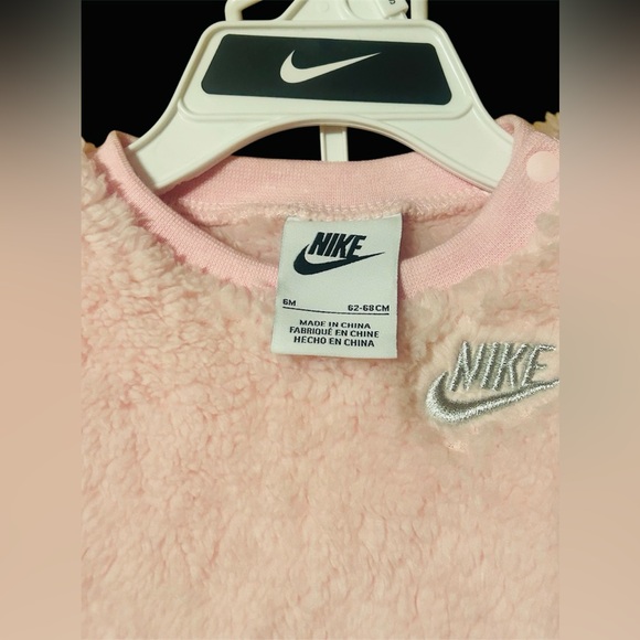 Nike Soft Pink Fleece Set with Gray Leggings - Picture 5 of 6
